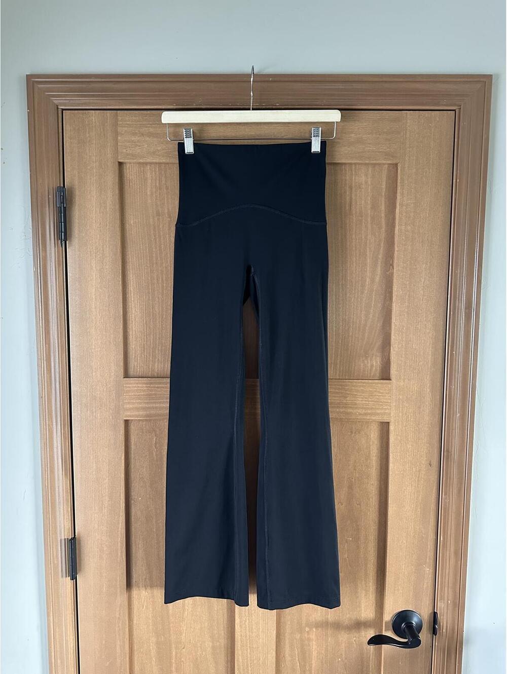 SPANX SPANXshape Booty Boost Flare Pants Yoga Leggings Black Women Small 50243R - Picture 15 of 15